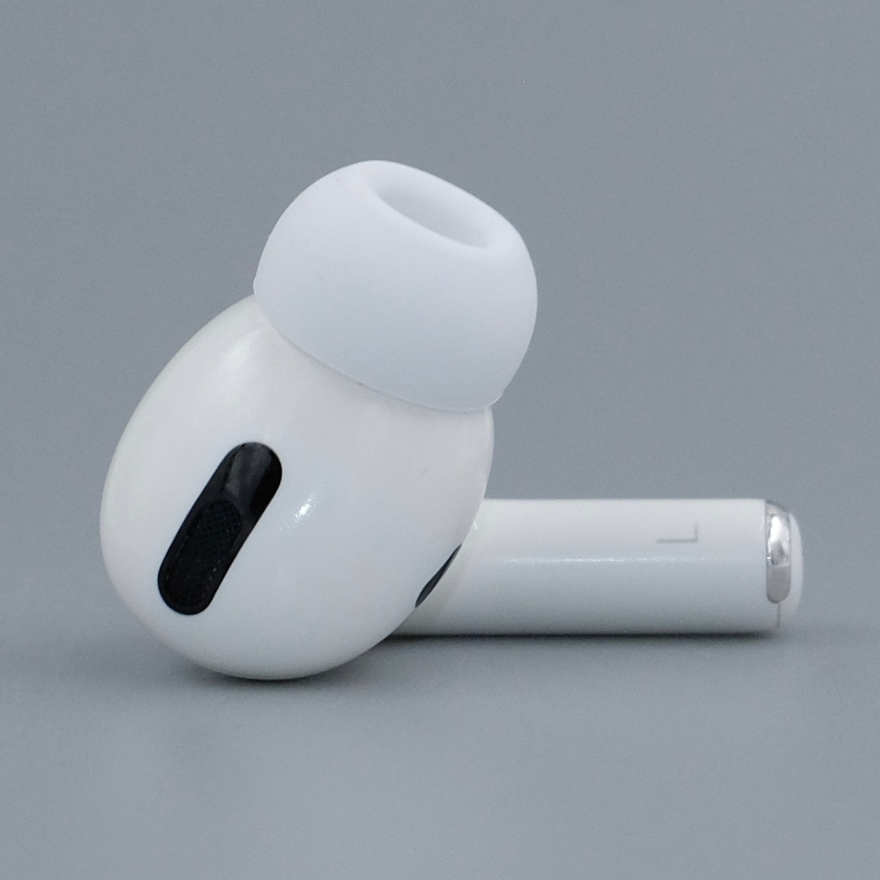 Airpod Pro Links 1. Generation A2084